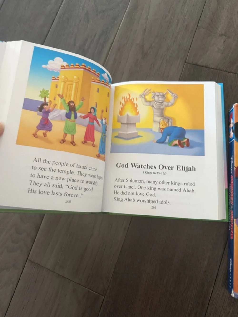 Bundle Disney Mickey & Minnie Storybook Collection and beginners Bible Kids Book